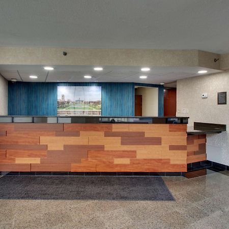Best Western Plus Indianapolis North At Pyramids Εξωτερικό φωτογραφία
