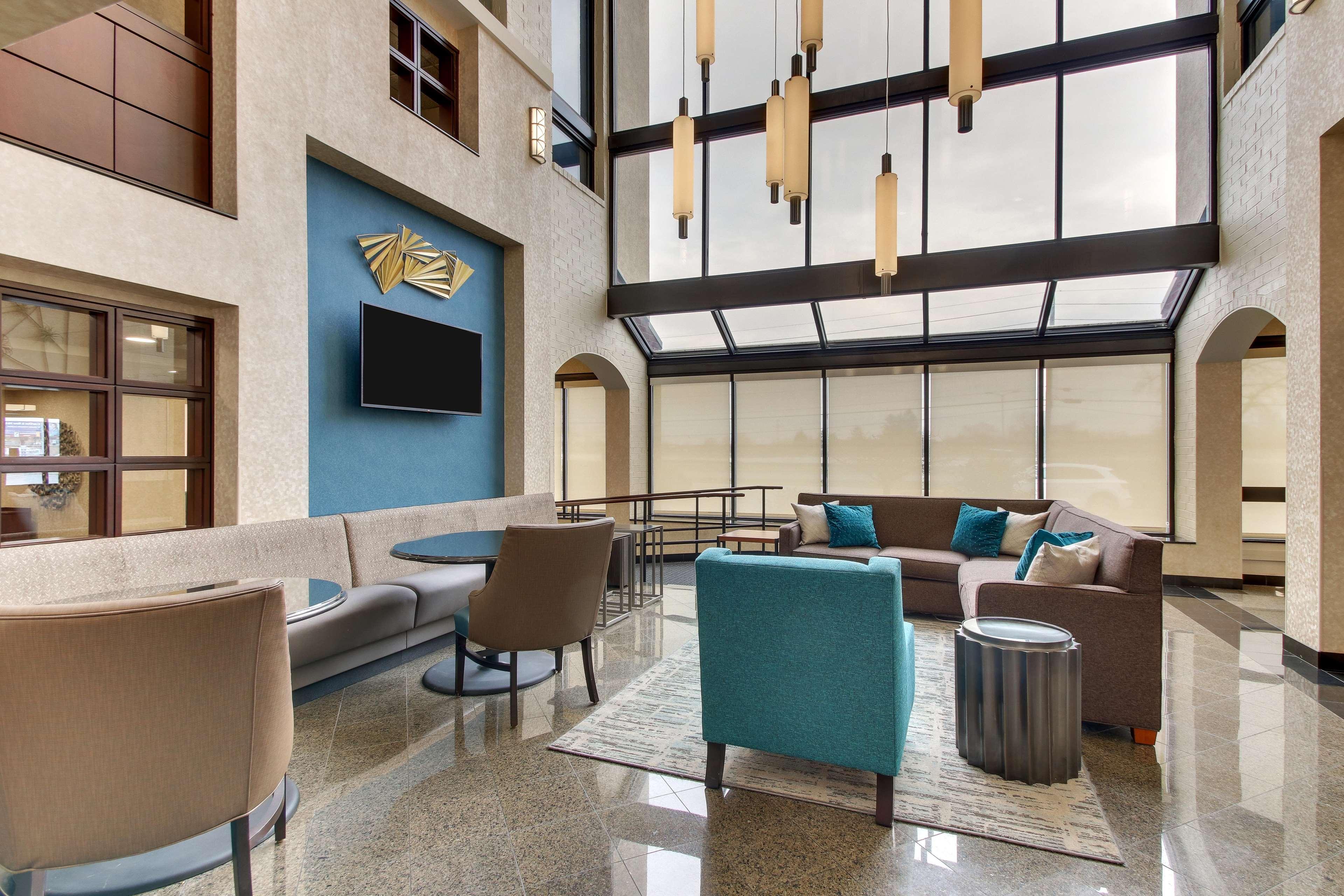 Best Western Plus Indianapolis North At Pyramids Εξωτερικό φωτογραφία